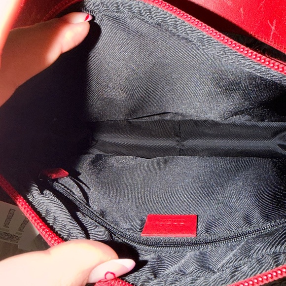 Gucci Red and Beige Shoulder Bag - Picture 12 of 14